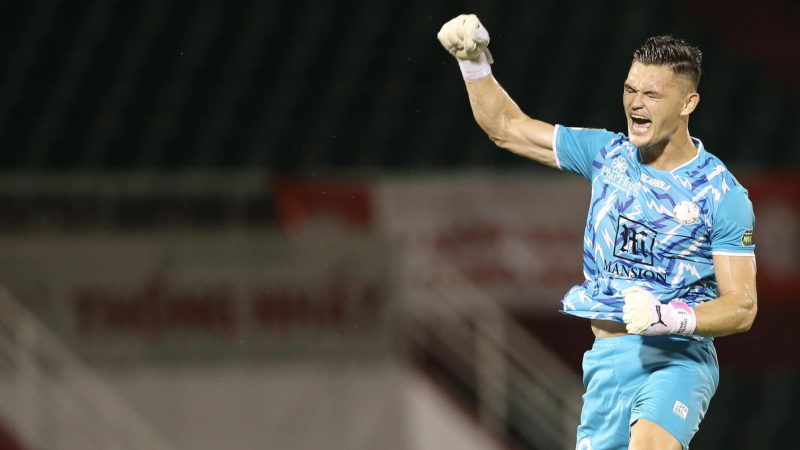 Chuyển nhượng V.League 27/7: Thép xanh Nam Định chi 20 tỷ đồng, đánh bại HALG vụ Patrik Lê Giang?