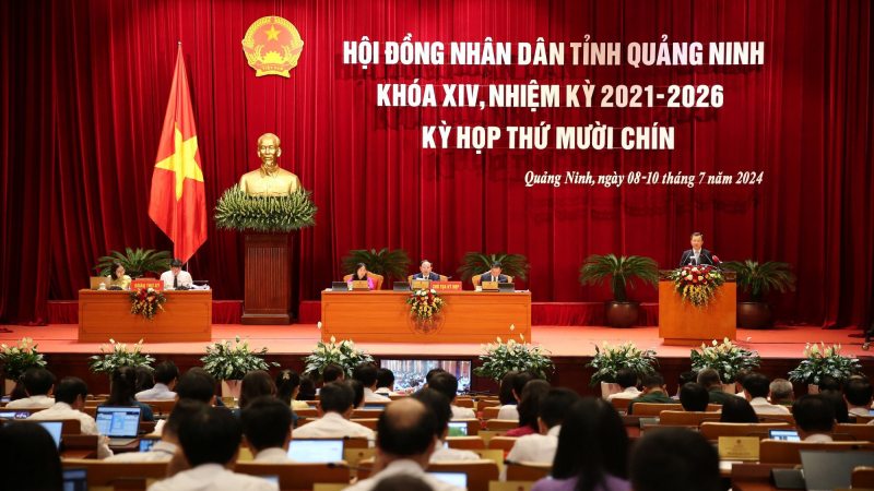 GRDP của Quảng Ninh đứng thứ 8 cả nước trong nửa đầu năm