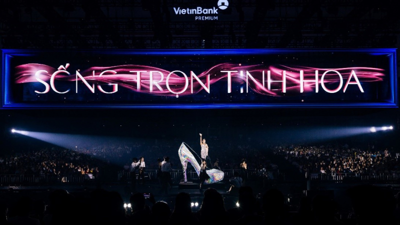 Bùng nổ cảm xúc với đêm nhạc Sống trọn tinh hoa đánh dấu hành trình 10 năm VietinBank Premium