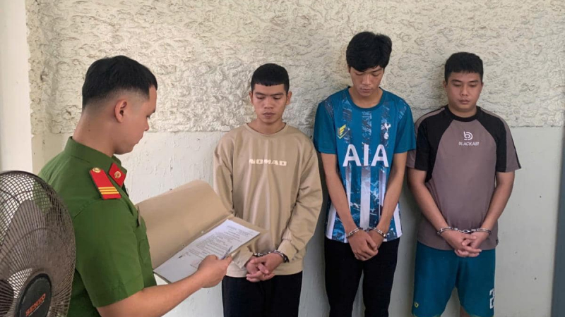Vụ nam shipper bị đánh tử vong: Khởi tố 3 bị can về tội cố ý gây thương tích