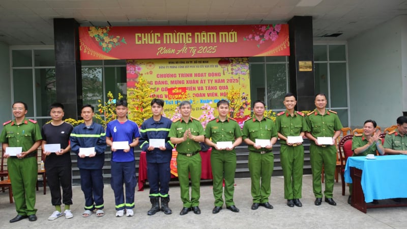 Cảnh sát PCCC TP.HCM: Cứu 167 người, nâng cao hiệu quả cứu nạn trong năm 2024