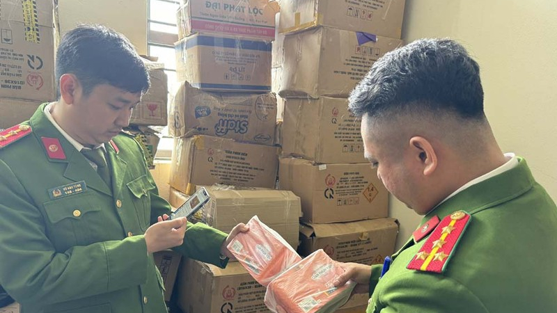 Công an TP.HCM khuyến cáo bảo đảm an toàn PCCC khi sử dụng pháo hoa dịp Tết