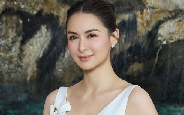 Mỹ nhân đẹp nhất Philippines đẹp tựa nữ thần ở tuổi ngoài 40