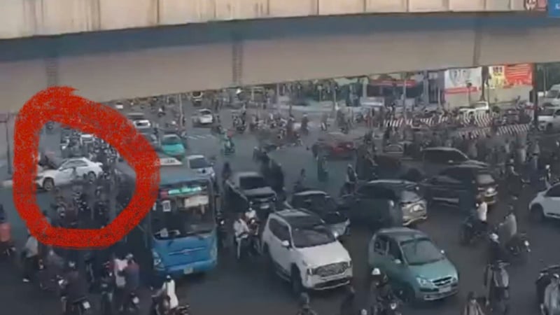 Khoảnh khắc nữ tài xế lái Mercedes tông vào 10 xe máy ở Thủ Đức khiến 1 người chết, nhiều người bị thương