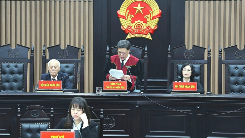 Nguyễn Thị Thanh Nhàn và Công ty AIC phải bồi thường thay nhóm cựu nhân viên Bộ Thông tin và Truyền thông