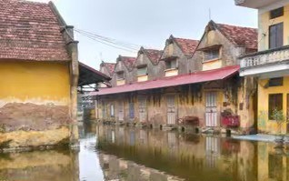Kho dự trữ quốc gia ở Hải Phòng bị ngập trong nước dù không mưa
