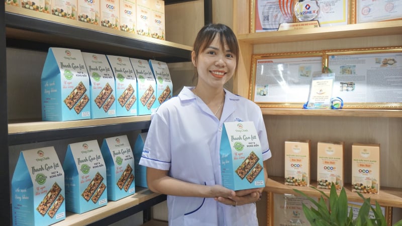 Kỳ công làm các loại bánh, loại bột từ các loại hạt, một nữ dược sĩ Quảng Nam nhận giải thưởng gì?