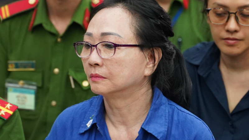Bà Trương Mỹ Lan phủ nhận lập công ty 'ma', khẳng định tiền chỉ để trả nợ SCB
