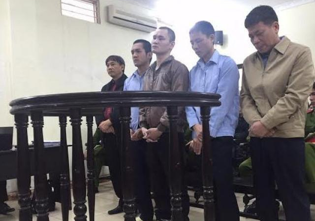 Vụ giết tài xế CRV: Cựu Phó ban Tổ chức Quận ủy được giảm án