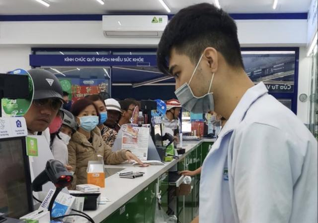 Pharmacity đặt hàng 130 triệu khẩu trang, cam kết giữ nguyên giá