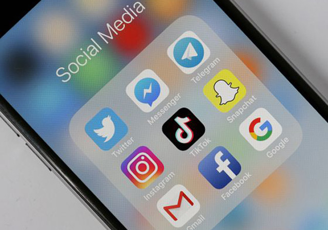 Điện thoại Huawei sẽ hết được cài sẵn Facebook, Instagram và WhatsApp