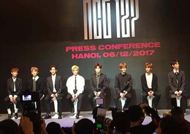 Fan thích thú với màn chào hỏi dễ thương của nhóm nhạc NCT 127