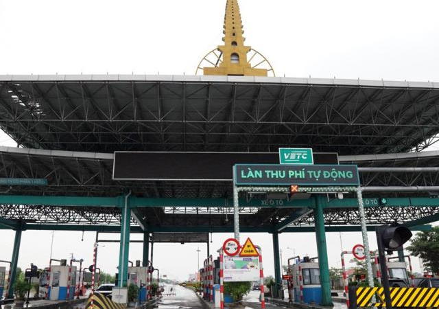 Lỗ 300 tỷ, VETC đề xuất trả lại dự án thu phí tự động giá trị  2.000 tỷ