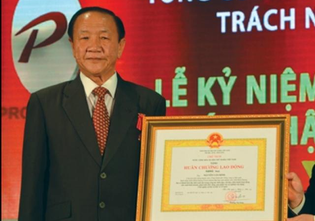 Chủ tịch TCT Bình Dương từ chức sau ‘lùm xùm’ chuyển nhượng đất công