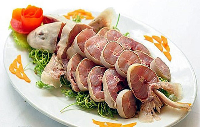 Cá nghéo được chế biến thành rất nhiều món ăn hấp dẫn như cháo cá nghéo, lẩu cá nghéo, cá nghéo kho nghệ,...(Ảnh: Hstatic). Cá nghéo được chế biến thành rất nhiều món ăn hấp dẫn như cháo cá nghéo, lẩu cá nghéo, cá nghéo kho nghệ,...(Ảnh: Hstatic).