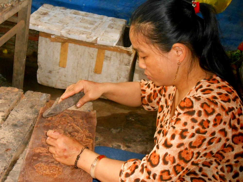 Dưới thời vua chúa nhà Nguyễn, Kim Bồng là cái tên nổi tiếng với những tác phẩm mộc tinh xảo với từng con thuyền, ngôi nhà