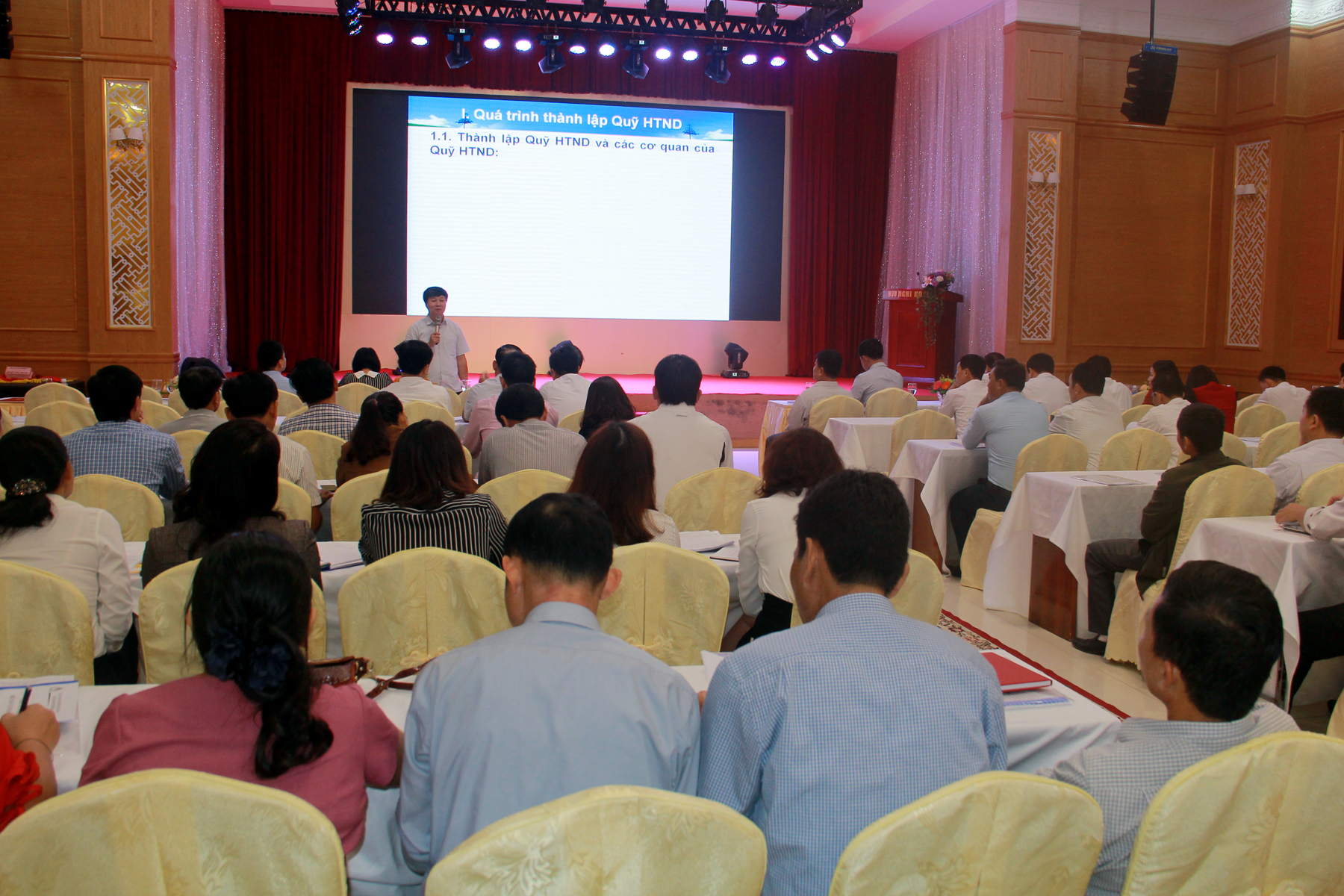 Toàn cảnh lớp tập huấn nghiệp vụ. Toàn cảnh lớp tập huấn nghiệp vụ.