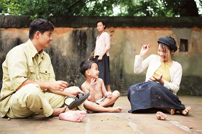 Thương nhớ ở ai” nhằm đáp ứng hoài ức về làng quê của mỗi người xem. Thương nhớ ở ai” nhằm đáp ứng hoài ức về làng quê của mỗi người xem.