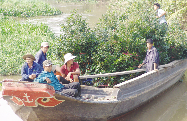 Nhờ cho vay theo dòng tiền, nông dân được tiếp cận vốn dễ dàng. Trần Đáng Nhờ cho vay theo dòng tiền, nông dân được tiếp cận vốn dễ dàng. Trần Đáng