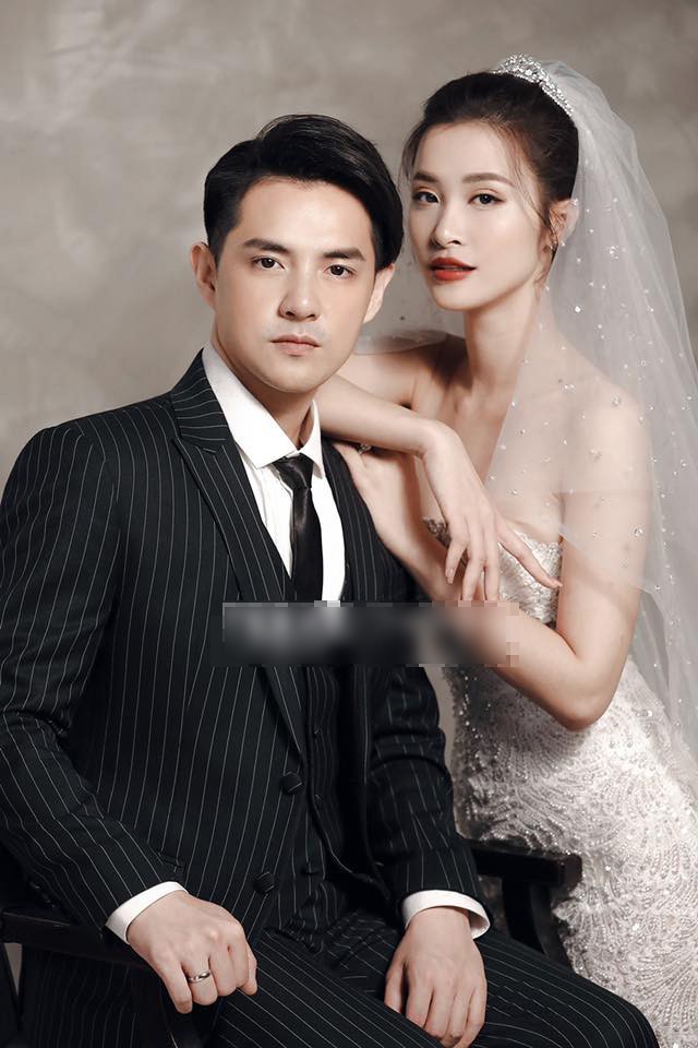 Đông Nhi xinh đẹp, tình tứ bên Ông Cao Thắng trong loạt ảnh cưới đẹp "lịm tim" - Ảnh 5. Đông Nhi xinh đẹp, tình tứ bên Ông Cao Thắng trong loạt ảnh cưới đẹp "lịm tim" - Ảnh 5.