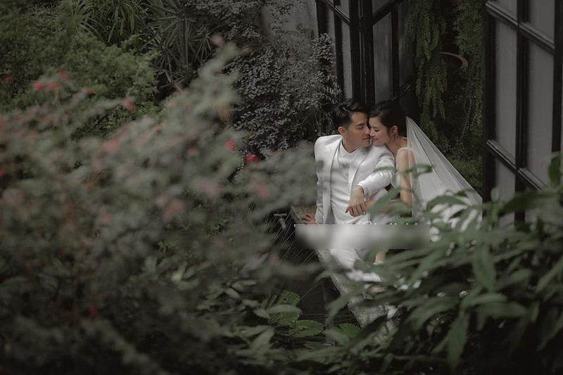 Đông Nhi xinh đẹp, tình tứ bên Ông Cao Thắng trong loạt ảnh cưới đẹp "lịm tim" - Ảnh 8. Đông Nhi xinh đẹp, tình tứ bên Ông Cao Thắng trong loạt ảnh cưới đẹp "lịm tim" - Ảnh 8.