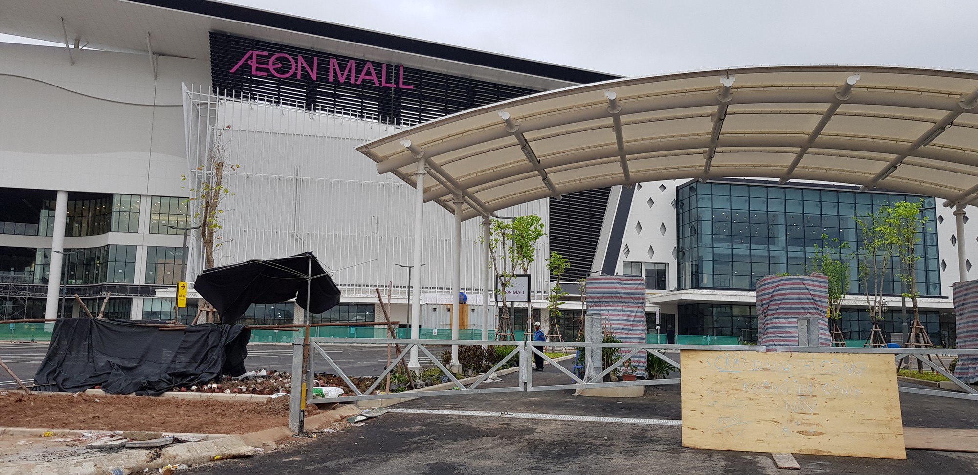Cận cảnh trung tâm thương mại AEON Mall Hà Đông sắp đi vào hoạt động - Ảnh 6. Cận cảnh trung tâm thương mại AEON Mall Hà Đông sắp đi vào hoạt động - Ảnh 6.