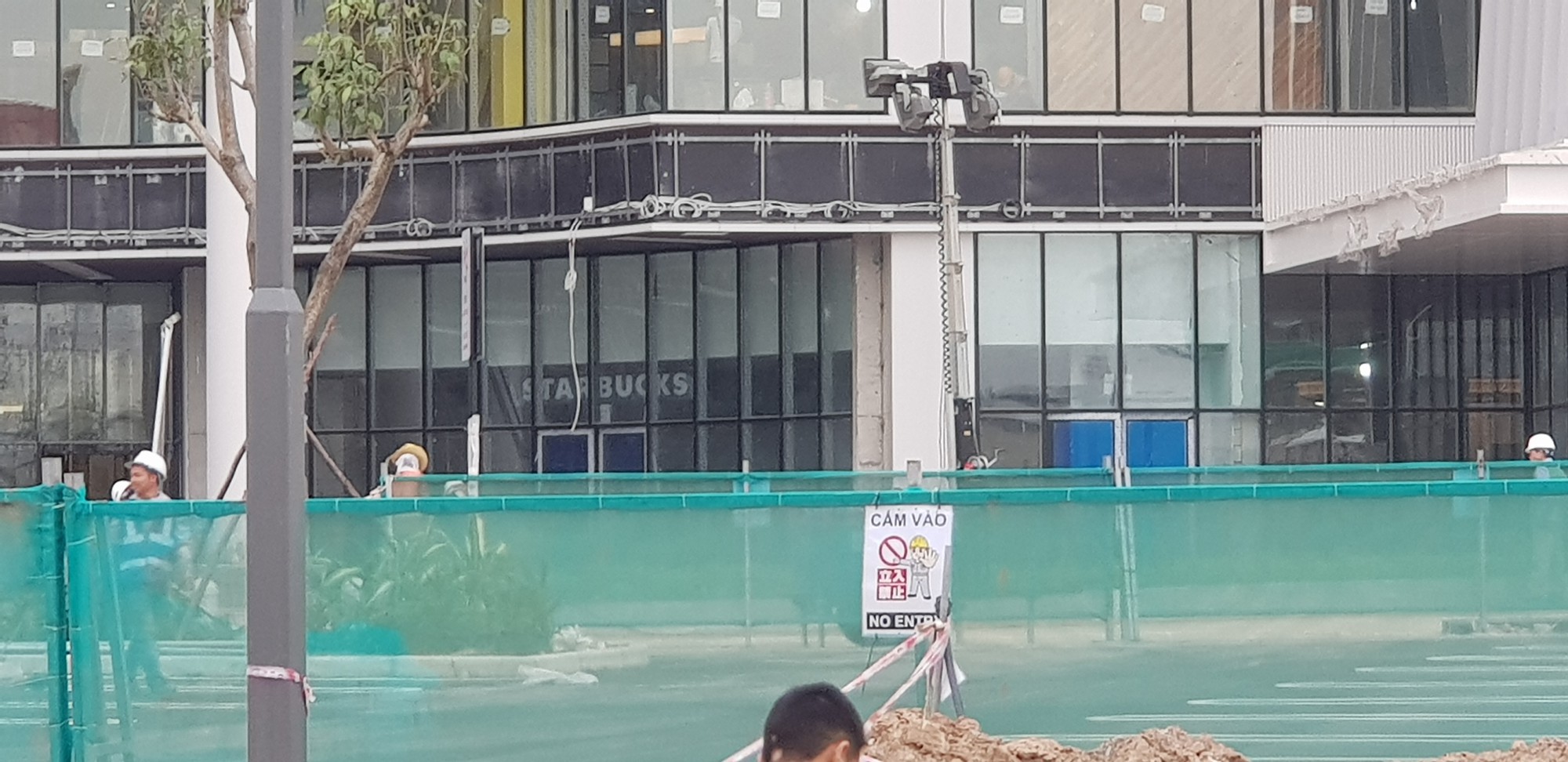 Cận cảnh trung tâm thương mại AEON Mall Hà Đông sắp đi vào hoạt động - Ảnh 13. Cận cảnh trung tâm thương mại AEON Mall Hà Đông sắp đi vào hoạt động - Ảnh 13.