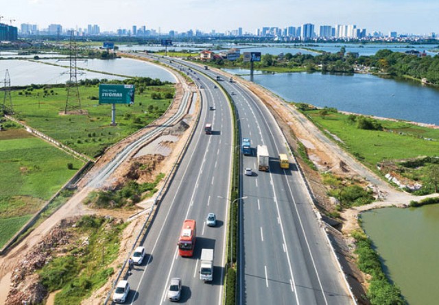 Đẩy nhanh tiến độ các công trình giao thông trọng điểm vùng ĐBSCL - Ảnh 1. Đẩy nhanh tiến độ các công trình giao thông trọng điểm vùng ĐBSCL - Ảnh 1.
