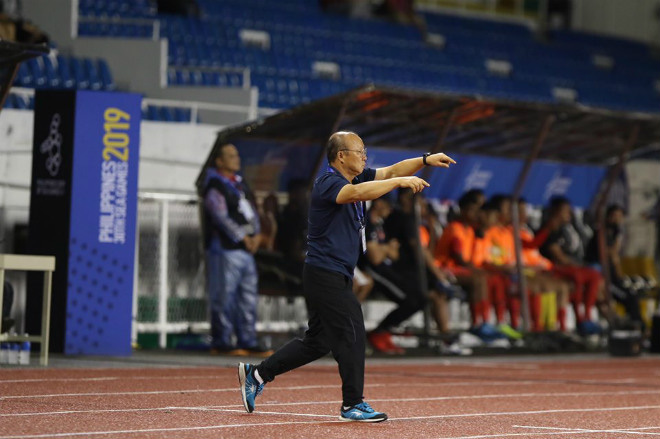 Kịch bản "cực sốc" tại SEA Games: U22 Việt Nam thua đậm Thái Lan, vẫn đi tiếp - Ảnh 3. Kịch bản "cực sốc" tại SEA Games: U22 Việt Nam thua đậm Thái Lan, vẫn đi tiếp - Ảnh 3.