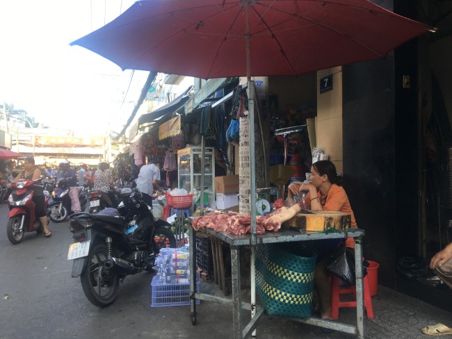 Sức mua giảm nhẹ ở một số địa điểm bán. Sức mua giảm nhẹ ở một số địa điểm bán.