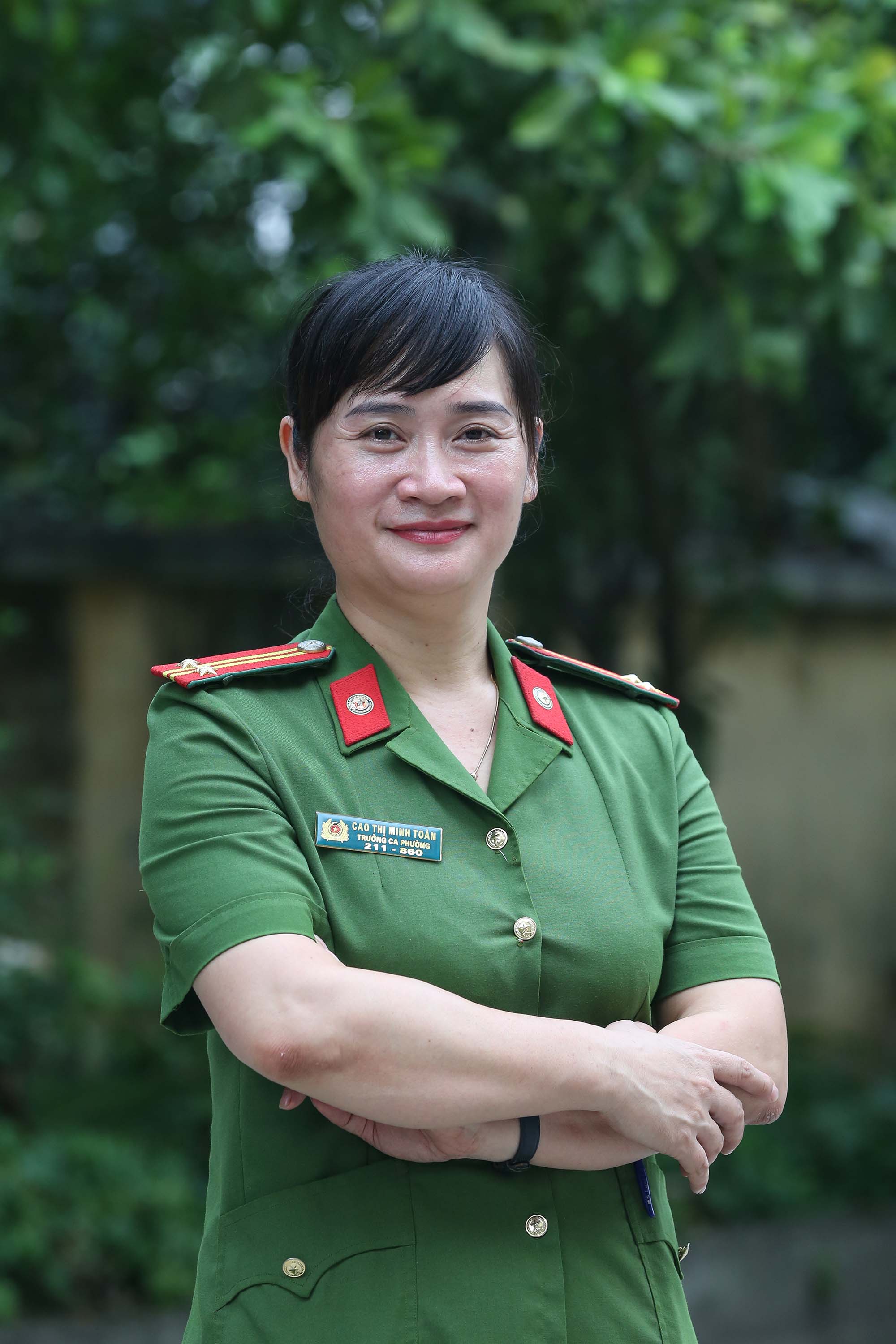 Cá tính mạnh mẽ, quyết liệt, nhiều cán bộ, anh em đồng chí vẫn trêu Trung tá Cao Thị Minh Toàn là Cá tính mạnh mẽ, quyết liệt, nhiều cán bộ, anh em đồng chí vẫn trêu Trung tá Cao Thị Minh Toàn là