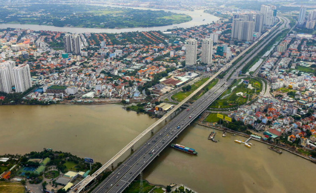 Năm khó khăn của địa ốc TP HCM vì rủi ro pháp lý - Ảnh 1. Năm khó khăn của địa ốc TP HCM vì rủi ro pháp lý - Ảnh 1.