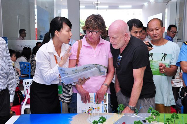 Người nước ngoài chưa được mua bất động sản du lịch? - Ảnh 2. Người nước ngoài chưa được mua bất động sản du lịch? - Ảnh 2.
