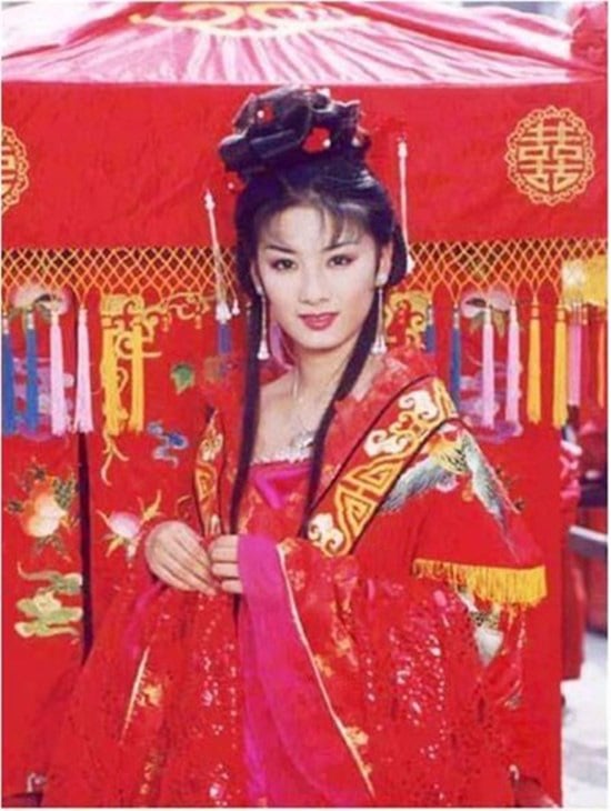 Top 7 nữ thần Trung Quốc thuộc thế hệ 7x từng “gây bão” màn ảnh nhỏ một thời - Ảnh 1.