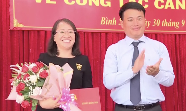 Quảng Ngãi: Thêm 2 huyện có Chủ tịch mới, điều động 1 Bí thư huyện về tỉnh  - Ảnh 1.