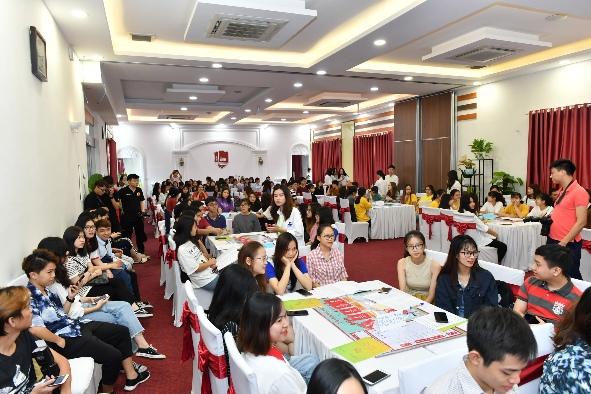 Mở cuộc thi 'Hiểu đúng về tiền' để sinh viên tránh bẫy tín dụng đen - Ảnh 1.