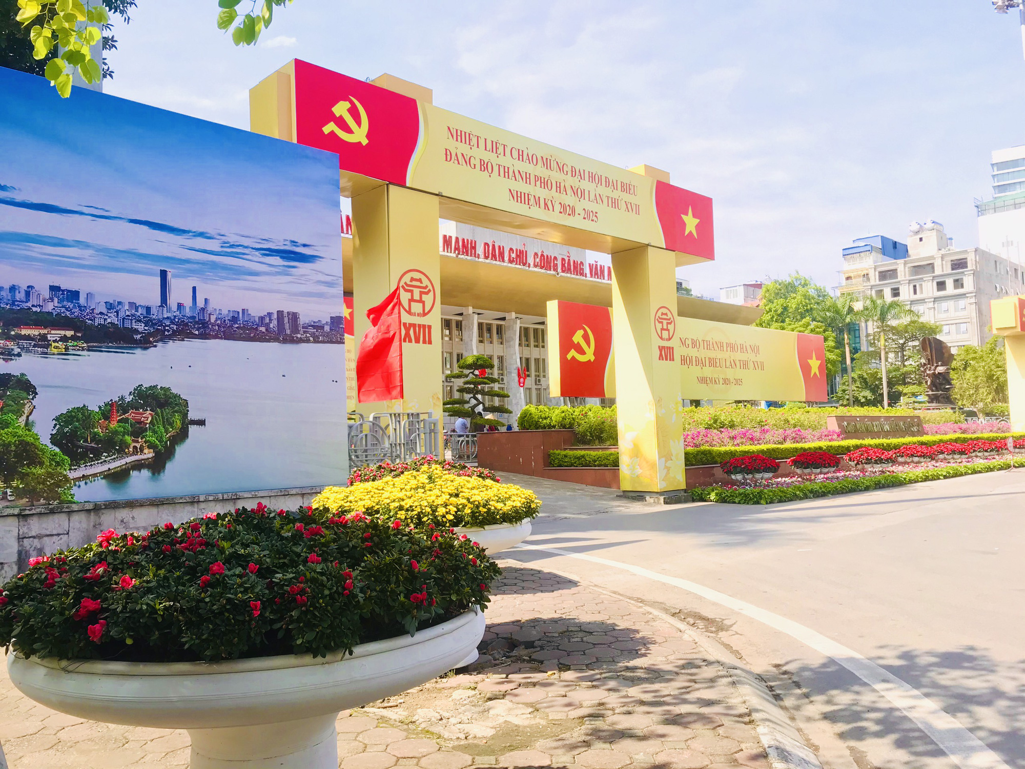 Bí thư Hà Nội: Đại hội Đảng bộ Hà Nội luôn nhận được sự quan tâm đặc biệt của Tổng Bí thư, Chủ tịch nước&quot; - Ảnh 2.