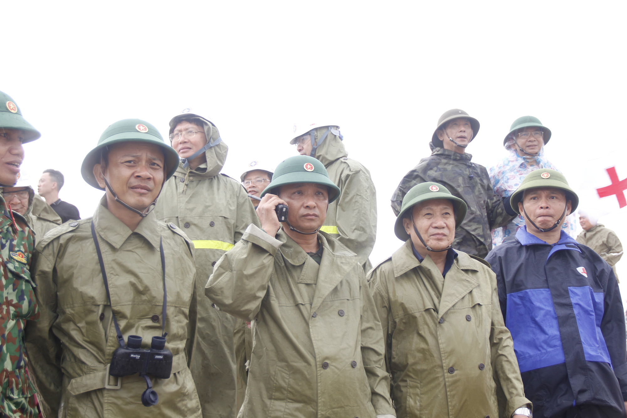 Lời kể của người trên tàu chìm ở Quảng Trị: Đói, rét, cứ tưởng sẽ chết - Ảnh 8.