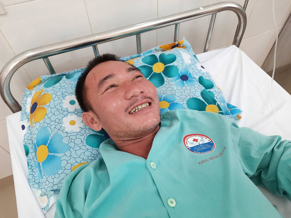 Lời kể của người trên tàu chìm ở Quảng Trị: Đói, rét, cứ tưởng sẽ chết - Ảnh 3.