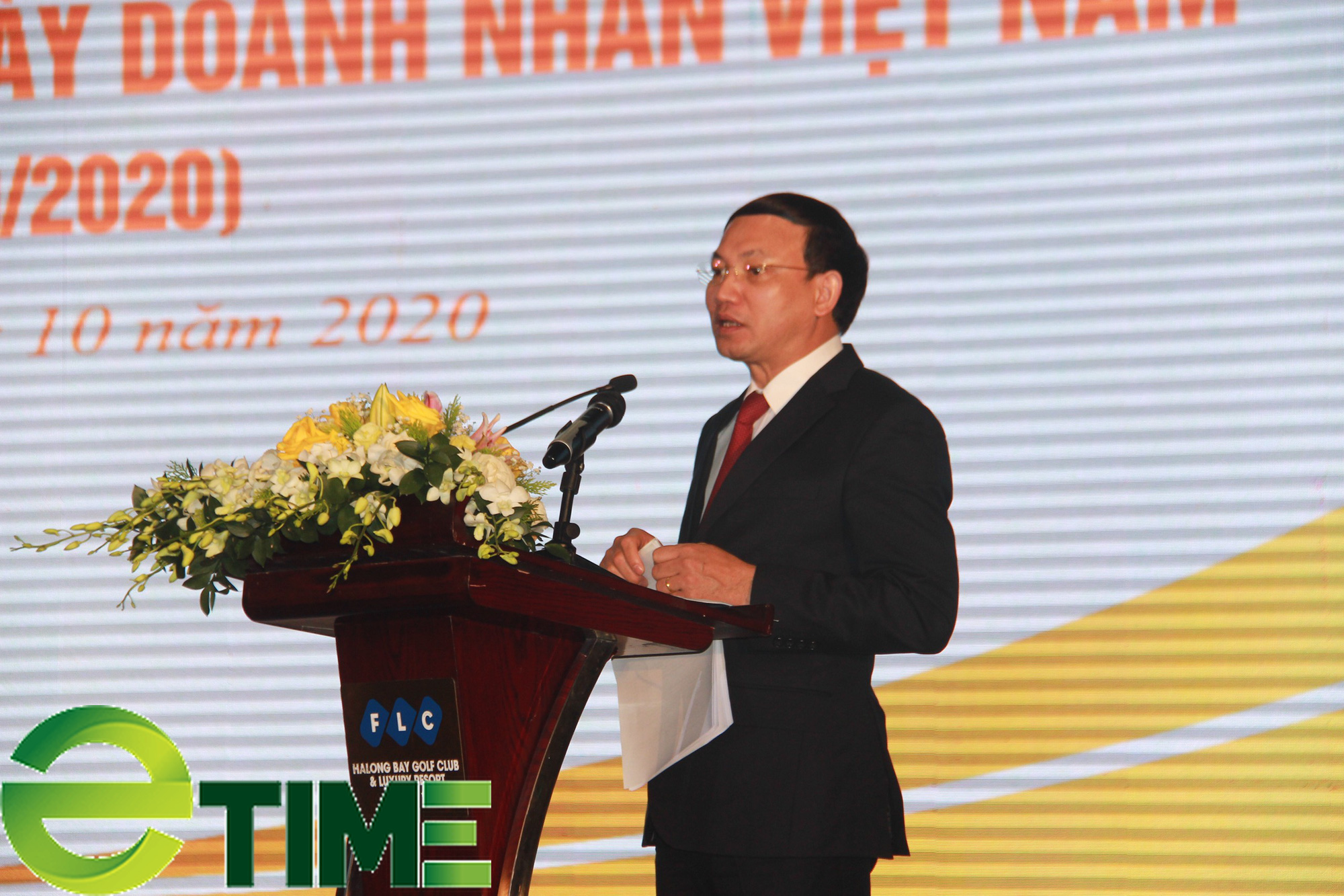 Quảng Ninh đồng hành cùng doanh nghiệp vượt "bão" Covid-19 - Ảnh 1. Quảng Ninh đồng hành cùng doanh nghiệp vượt "bão" Covid-19 - Ảnh 1.
