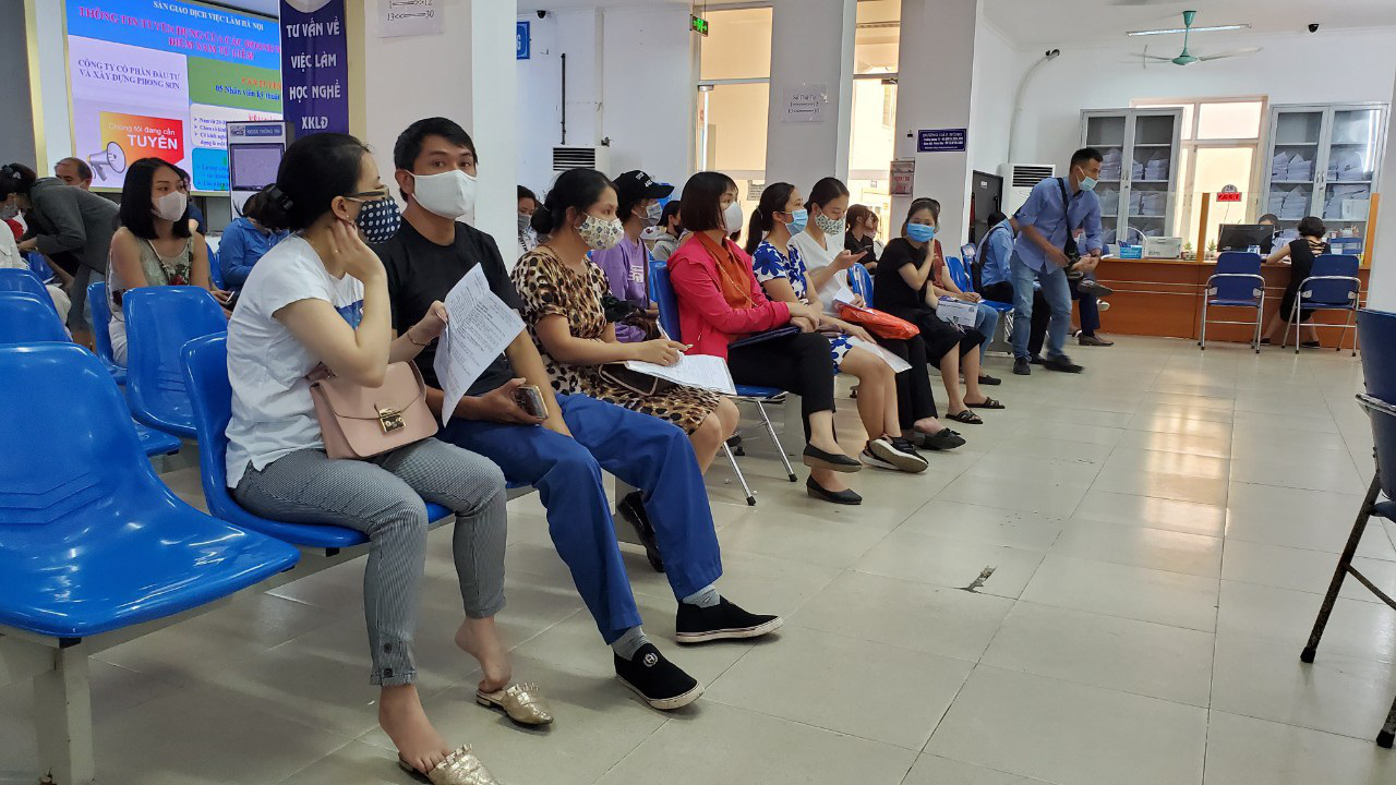Hà Nội: Hơn 127 tỷ đồng trợ cấp thất nghiệp đã đến với người lao động - Ảnh 2.