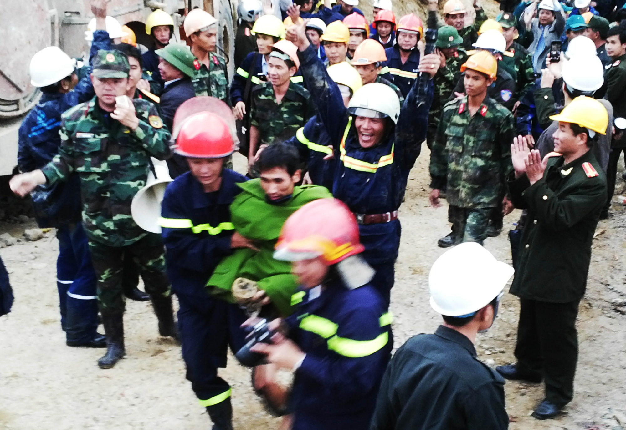 Đại tá Nguyễn Hữu Hùng - Lẽ nào lại sinh nghề, tử nghiệp? - Ảnh 2.