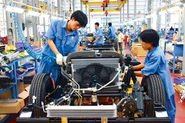 Xuất siêu tăng &quot;khủng&quot; trong 5 năm qua - Ảnh 3.