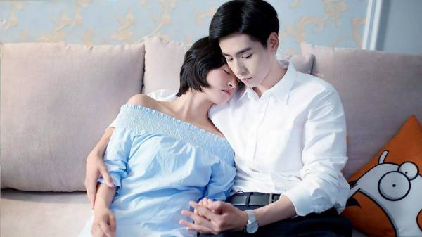 Chồng bỗng mua chiếc xe cũ với giá cắt cổ, tôi giật mình khi biết danh tính của chủ chiếc xe - Ảnh 1.