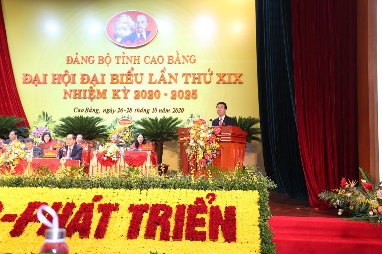 Bí thư Trung ương Đảng Võ Văn Thưởng: Tập trung mọi nguồn lực để Cao Bằng phát triển đồng bộ, bền vững - Ảnh 2.