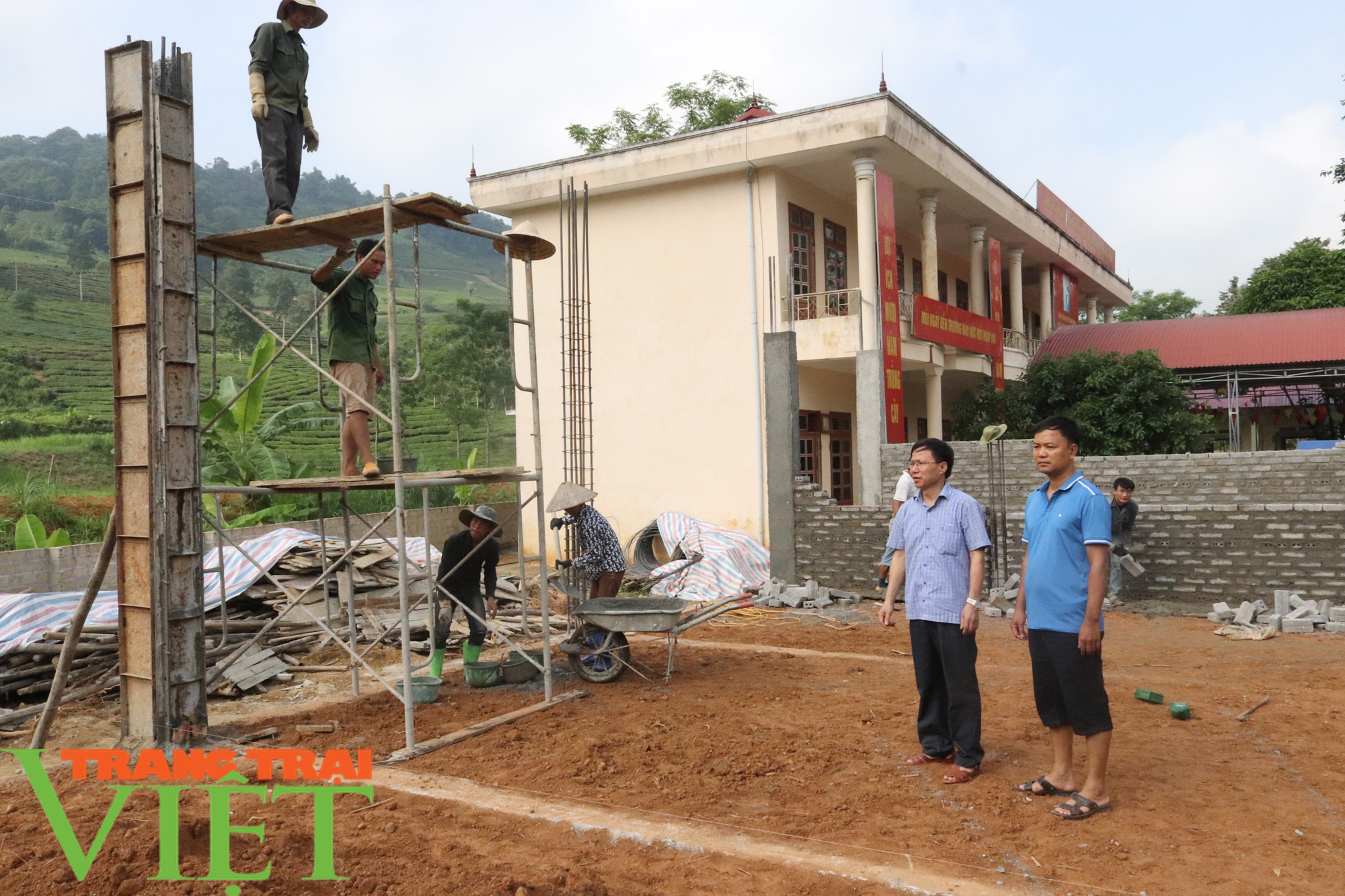 Phù Yên phấn đấu đạt 13,5 tiêu chí/xã - Ảnh 3. Phù Yên phấn đấu đạt 13,5 tiêu chí/xã - Ảnh 3.
