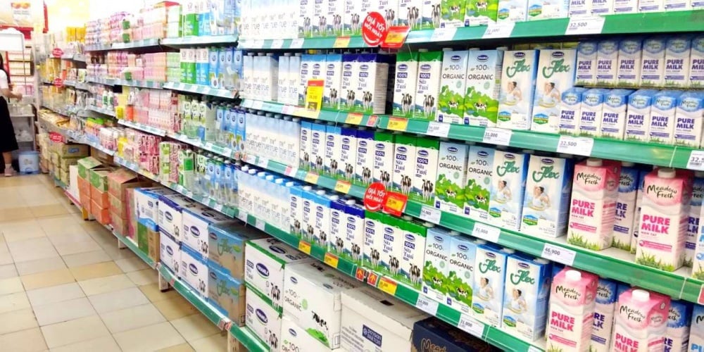 Vinamilk, Mộc Châu Milk và Hanoimilk: &quot;Kẻ đu đỉnh lợi nhuận, người ngậm ngùi báo lỗ&quot; - Ảnh 3.
