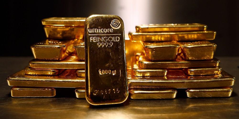 Giá vàng hôm nay 4/10 "mắc kẹt" quanh mốc 1.900 USD/ounce - Ảnh 1. Giá vàng hôm nay 4/10 "mắc kẹt" quanh mốc 1.900 USD/ounce - Ảnh 1.