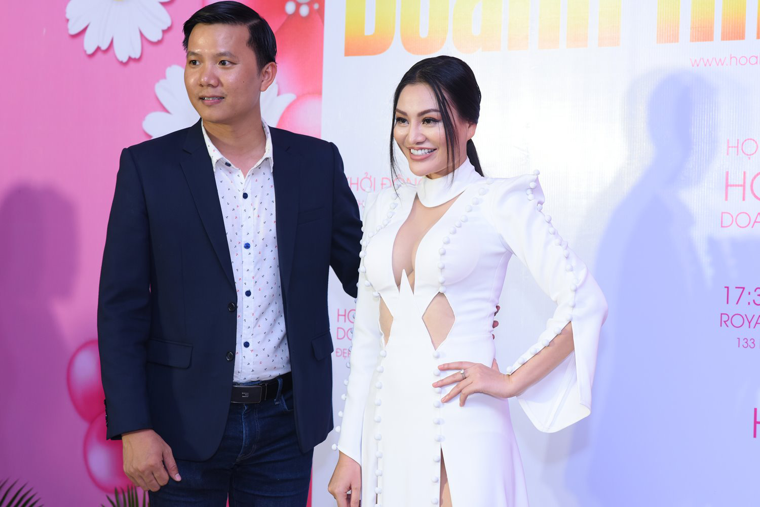 Vòng chung kết cuộc thi Hoa khôi Doanh nhân Việt Nam tìm kiếm mỹ nhân tài giỏi - Ảnh 2.