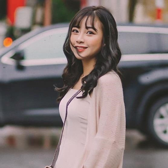 Vợ Phan Văn Đức khoe dáng nuột nà, gợi cảm sau sinh - Ảnh 6.